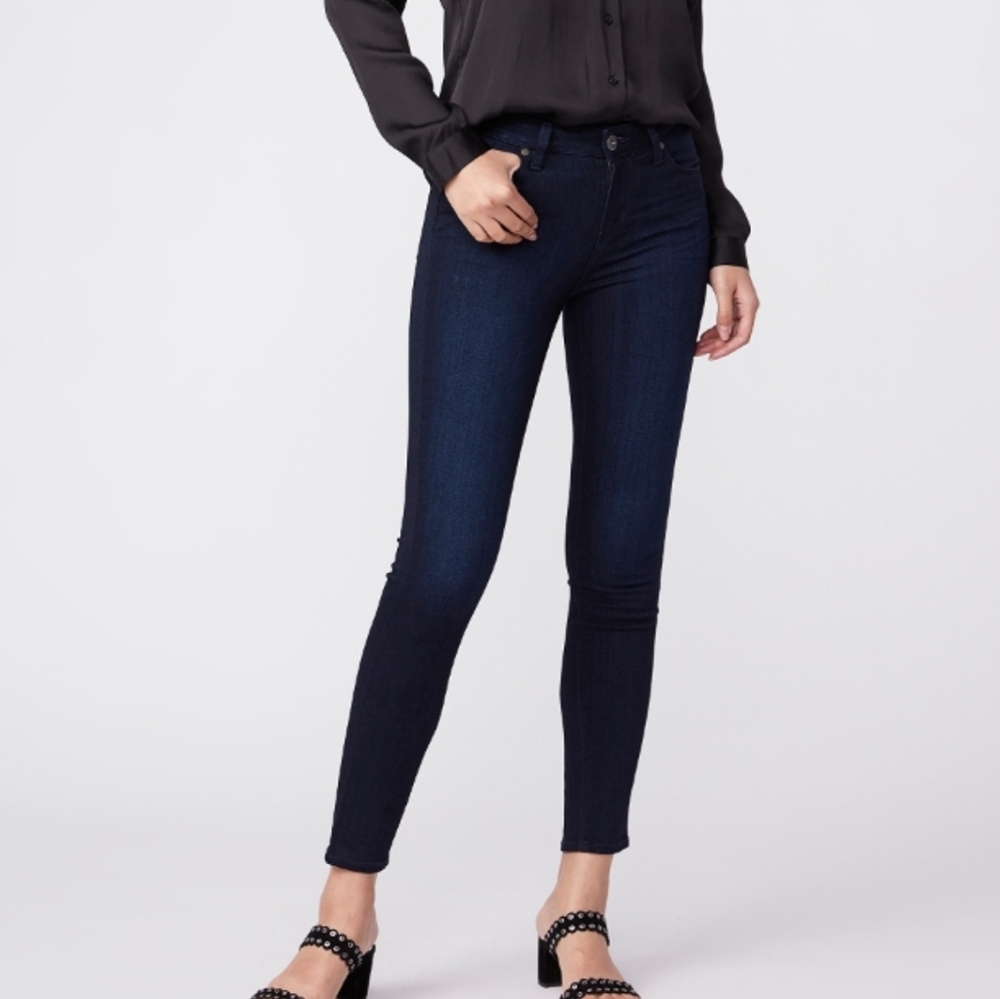 PAIGE Verdugo Ankle Skinny Jeans